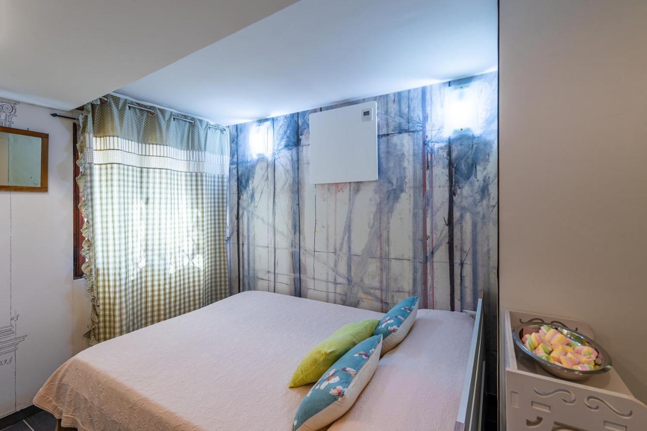 Ln Luxe Apartment Venice Canal View Veneza Exterior foto